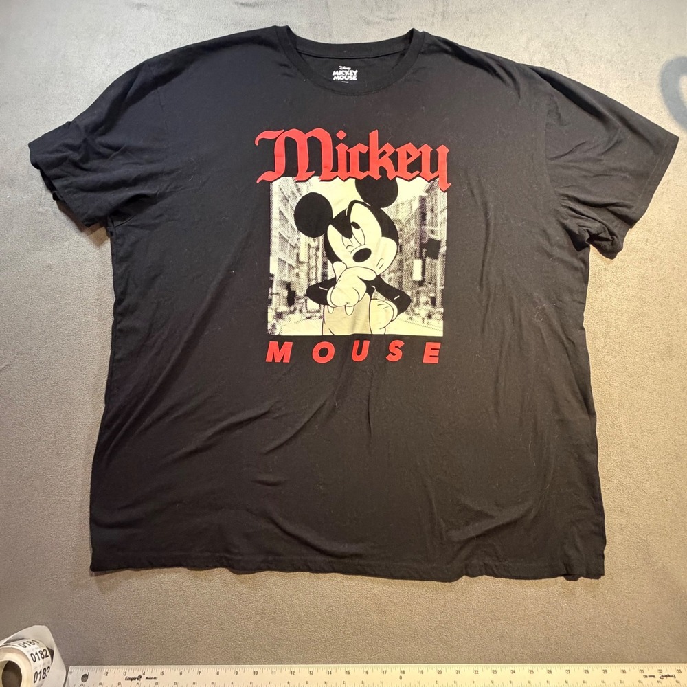 Disney Mickey Mouse Graphic T-Shirt Mens 3X Black Red Cityscape MMM029E